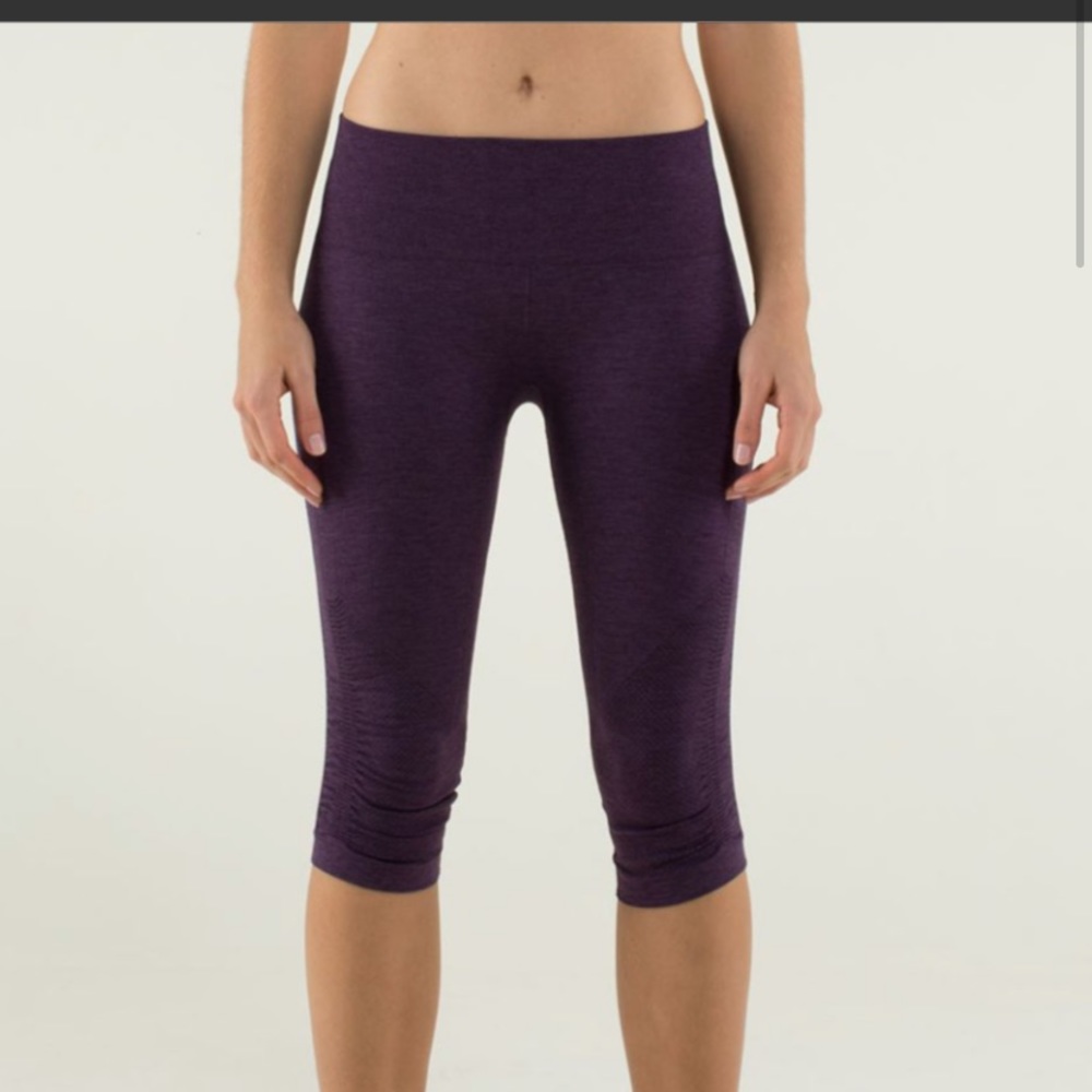 Lululemon In The Flow Crop II